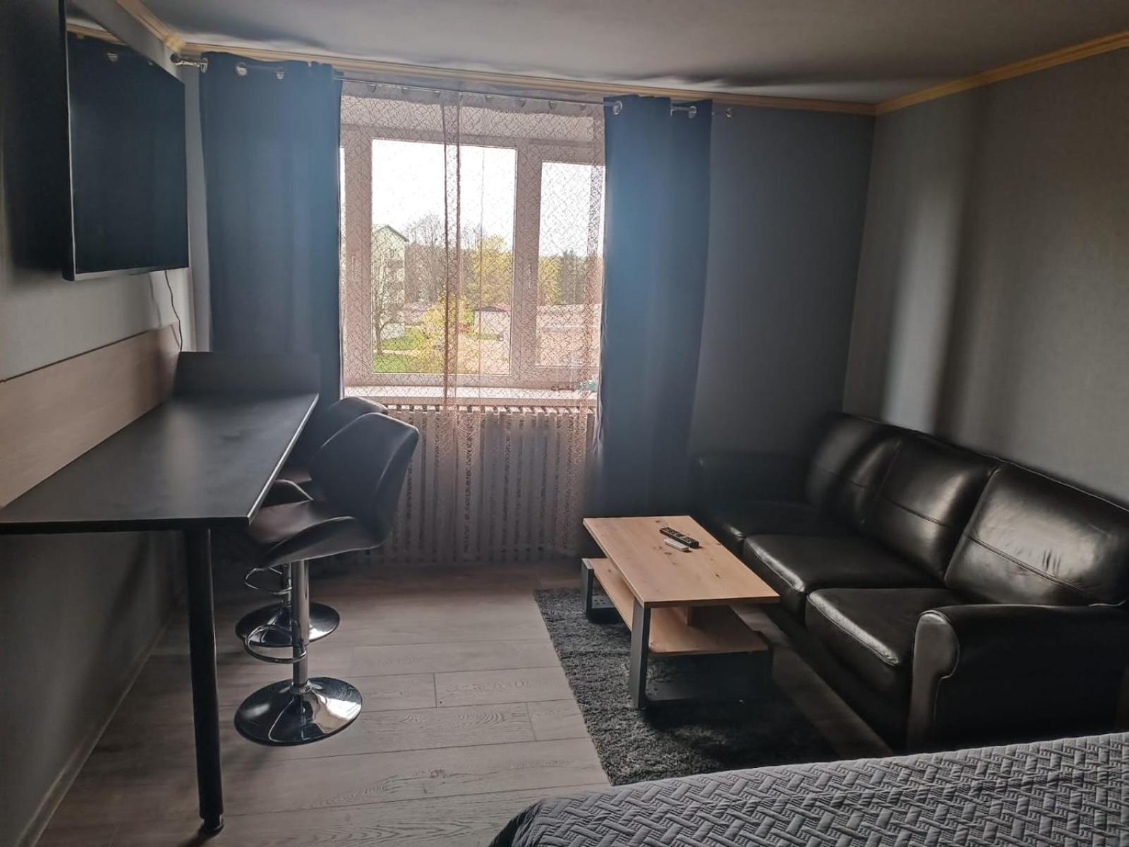 Pasaku Apartaments Cēsis Buitenkant foto