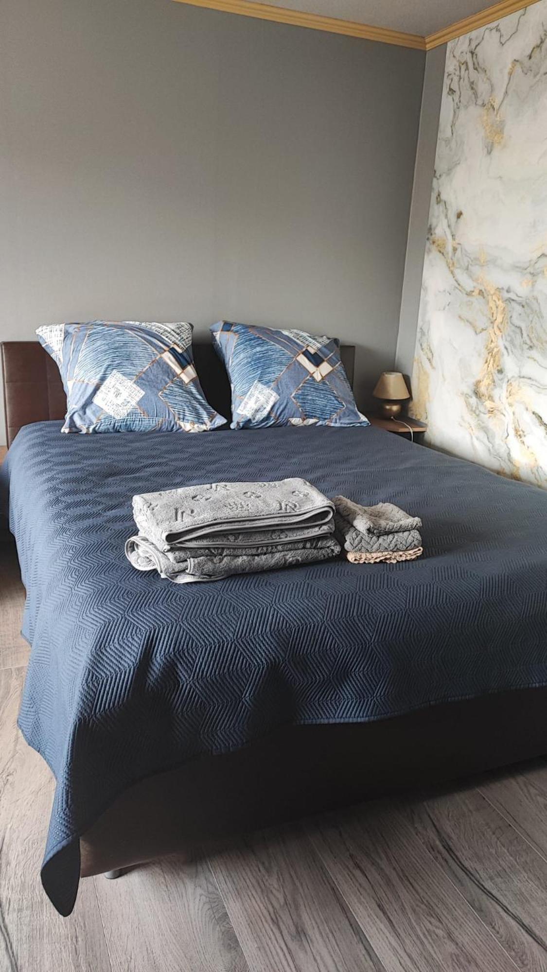 Pasaku Apartaments Cēsis Buitenkant foto